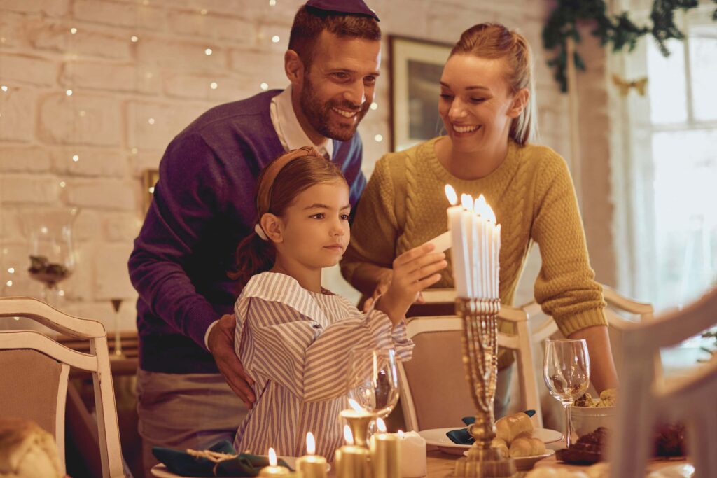 בחנוכה נרי יאיר: כך תשמרו על ילדיכם בחג האורות
